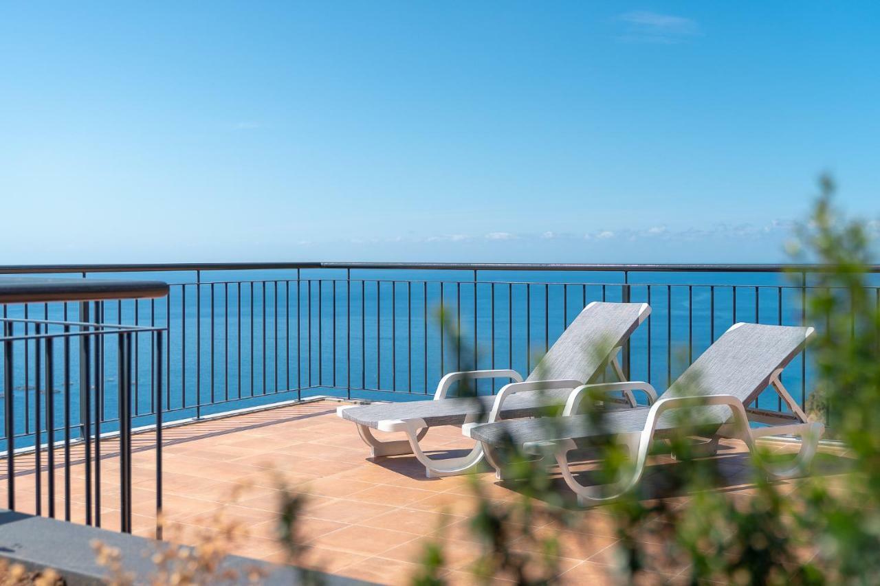 Seasky Arco Guest House Arco da Calheta  Exterior photo
