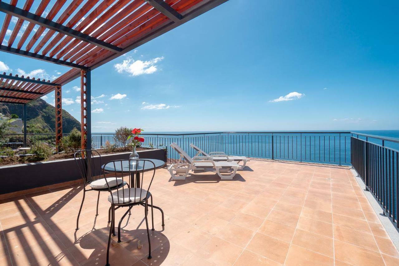 Seasky Arco Guest House Arco da Calheta  Exterior photo